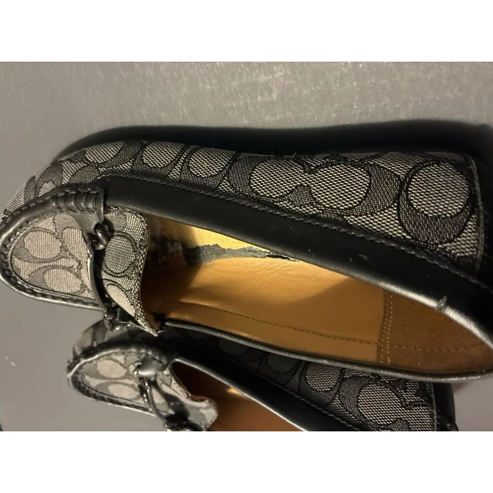 Coach Olive Signature Logo Loafers Women’s Size 6B Black Gray Slip On Flats